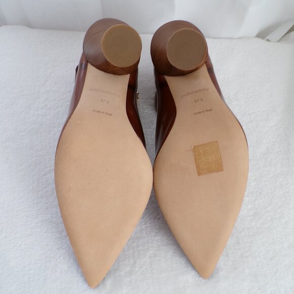 Burberry Patent Leather Scallop Detail Pointed Toe Pumps, Retro Party Event NIB - Picture 13 of 16
